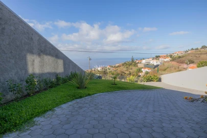 Moradia T3 para Venda em Estreito da Calheta