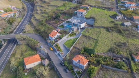 Moradia T3 para Venda em Estreito da Calheta