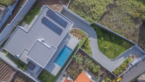 Moradia T3 para Venda em Estreito da Calheta