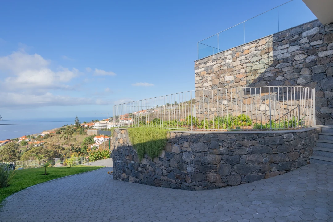 Moradia T3 para Venda em Estreito da Calheta Foto 79