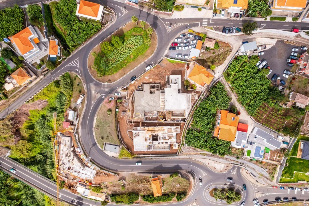 Moradia T4 para Venda em Arco da Calheta Foto 72