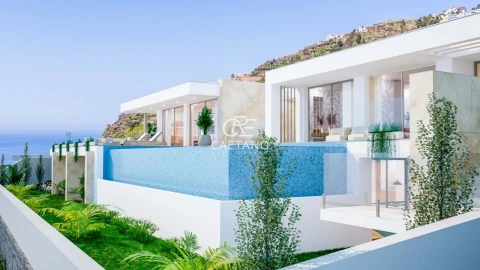 Moradia T4 para Venda em Arco da Calheta