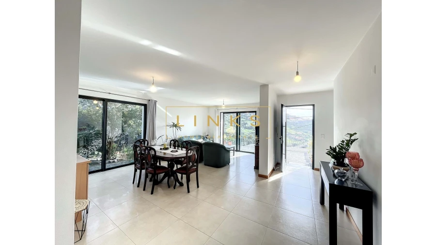 Moradia T3 para Venda em Campanario Foto 8