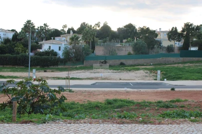 Terreno para Venda em Luz