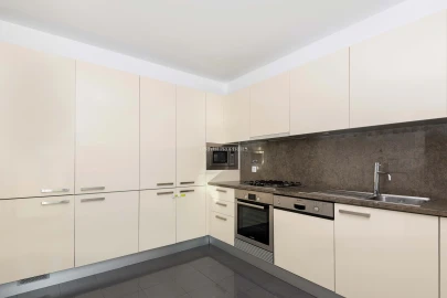 Apartamento T2 para Venda em Avenidas Novas