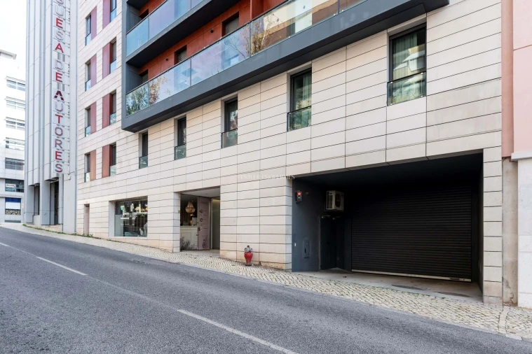 Apartamento T2 para Venda em Avenidas Novas Foto 34