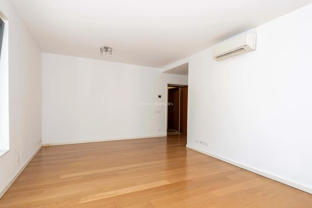 Apartamento T2 para Venda em Avenidas Novas Foto 4
