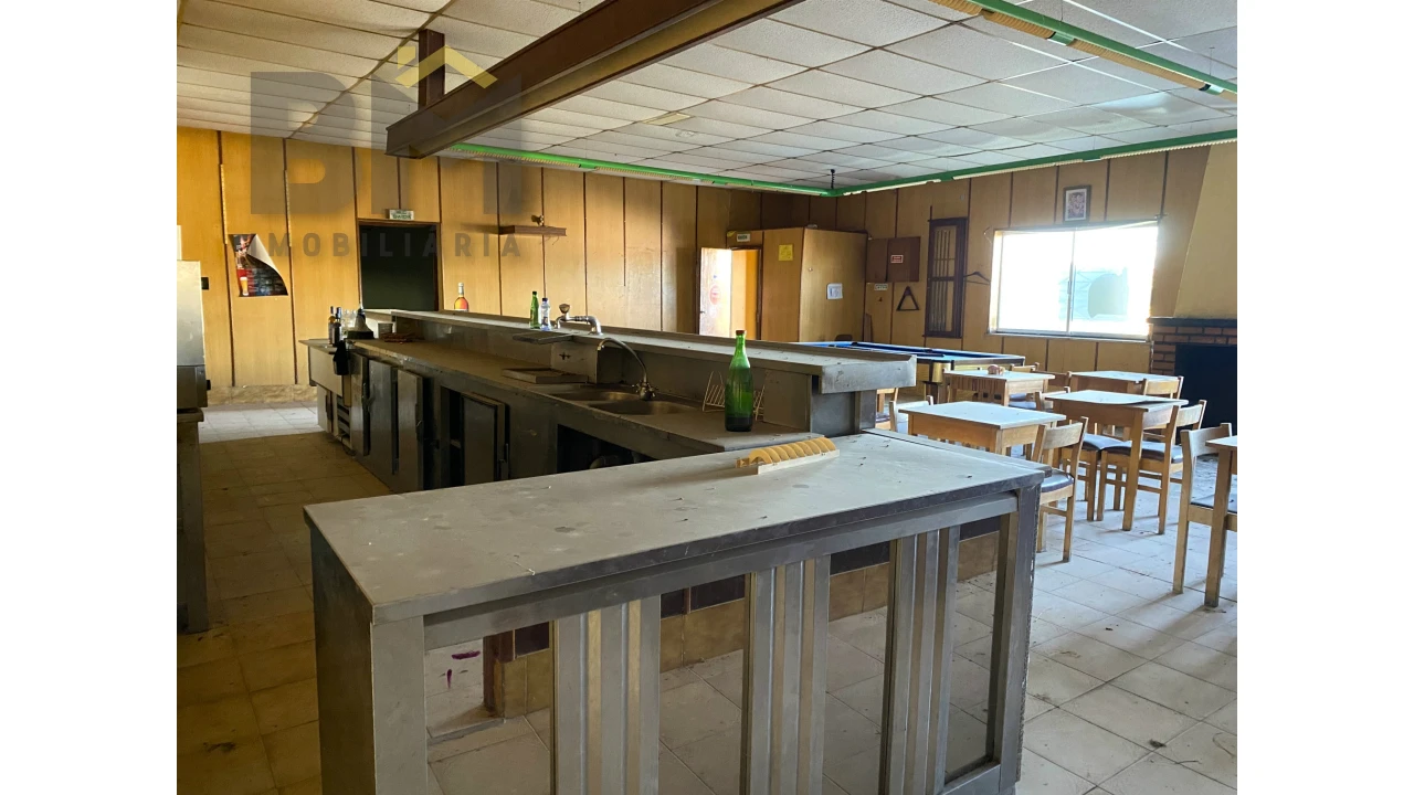 Negócio para Venda em Escalos de Cima e Lousa Foto 15