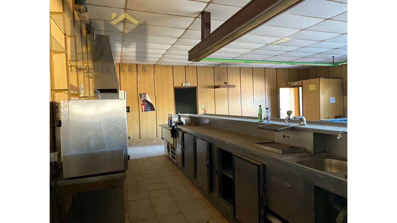 Negócio para Venda em Escalos de Cima e Lousa Foto 32