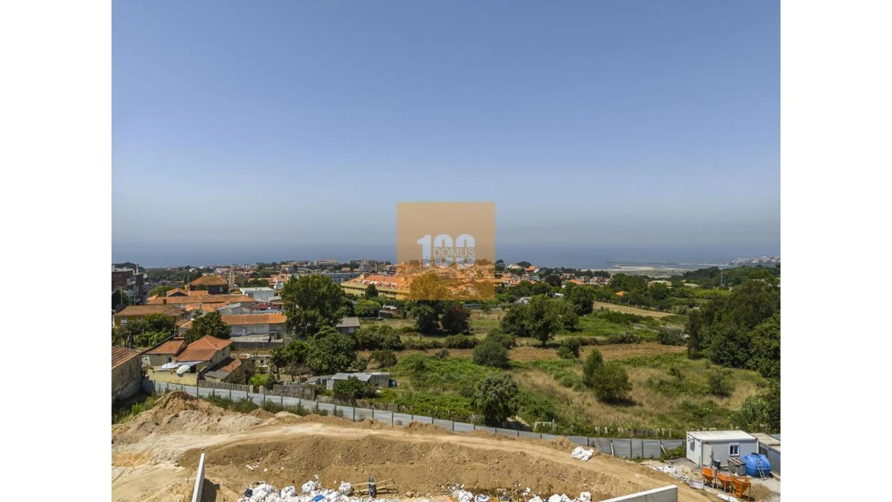 Apartamento T4 para Venda em Malta e Canidelo Foto 10