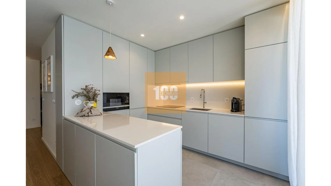 Apartamento T4 para Venda em Malta e Canidelo Foto 23