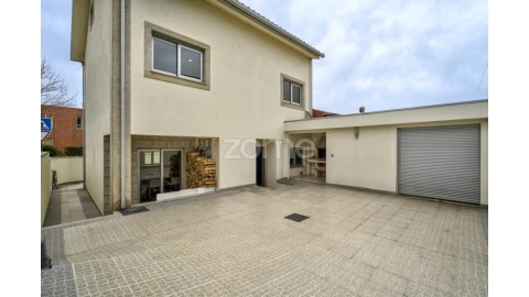 Moradia T3 para Venda em São Vitor (Braga)
