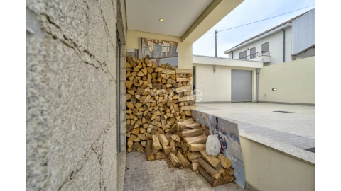 Moradia T3 para Venda em São Vitor (Braga)