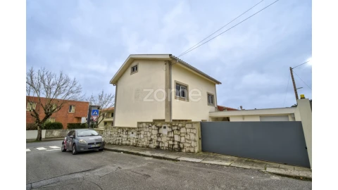 Moradia T3 para Venda em São Vitor (Braga)