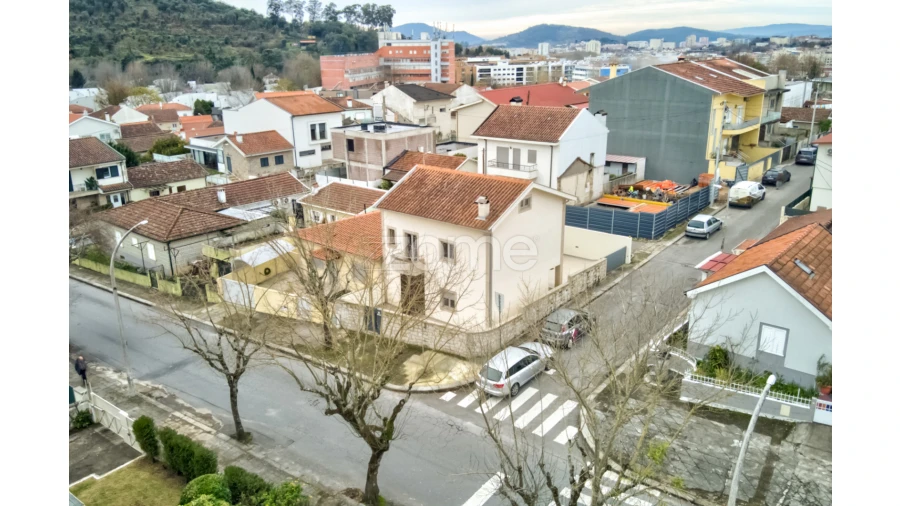 Moradia T3 para Venda em São Vitor (Braga)