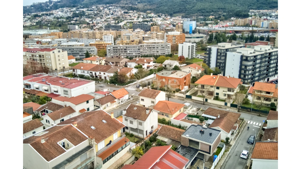 Moradia T3 para Venda em São Vitor (Braga) Foto 6
