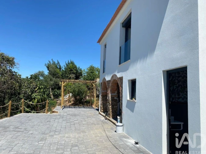 Moradia T3 para Venda em Olalhas Foto 4