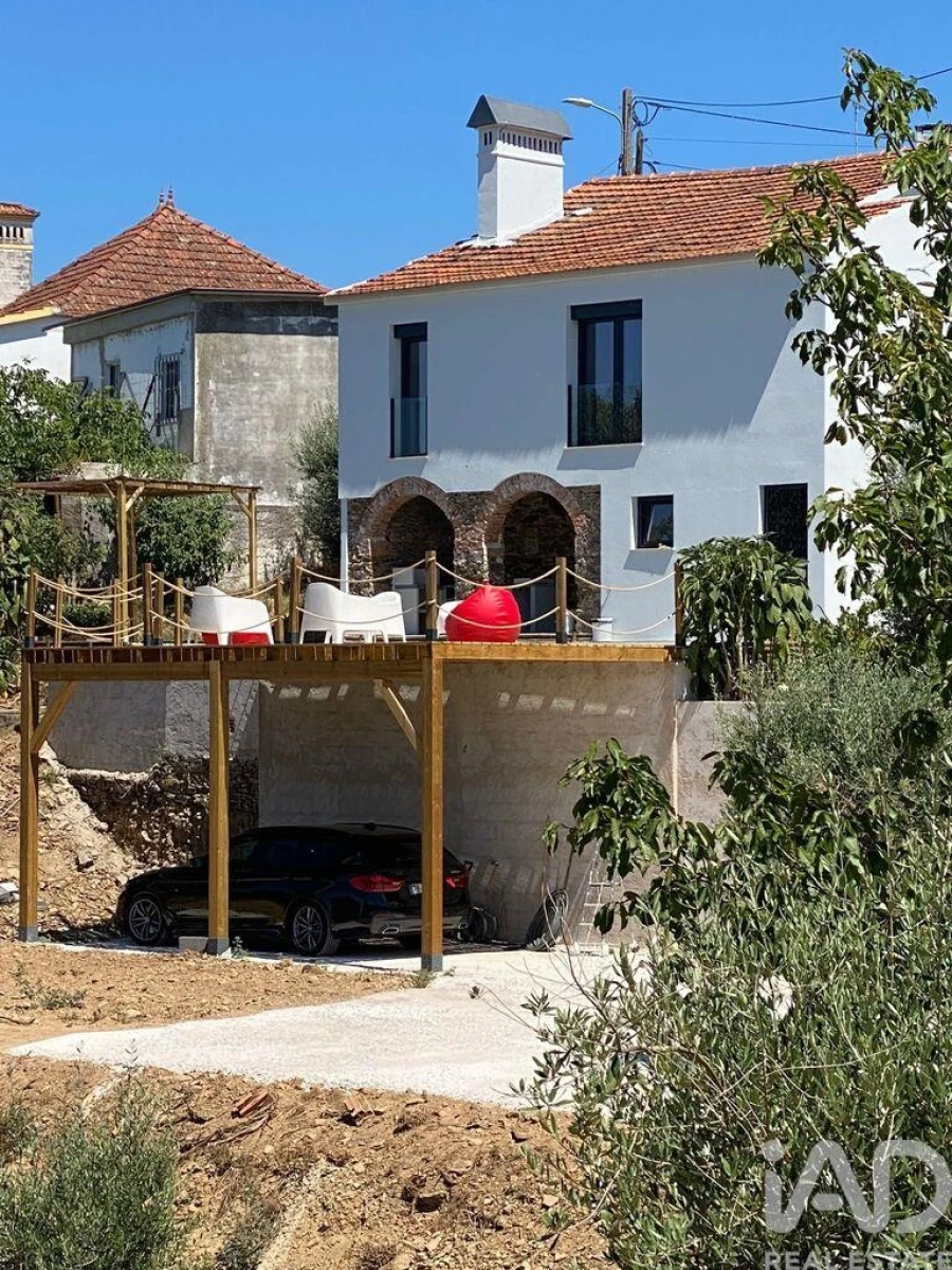 Moradia T3 para Venda em Olalhas Foto 2