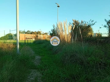 Terreno para Venda em Aradas