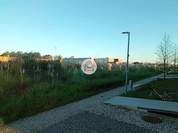 Terreno para Venda em Aradas