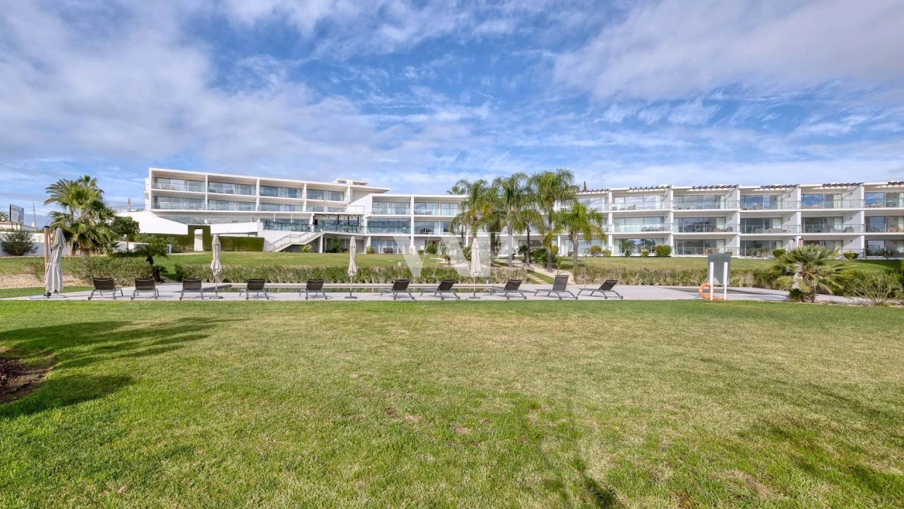 Apartamento T1 para Venda em Albufeira e Olhos de Água Foto 17