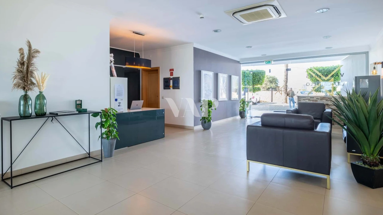 Apartamento T1 para Venda em Albufeira e Olhos de Água Foto 12