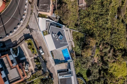 Moradia T2 para Venda em Arco da Calheta