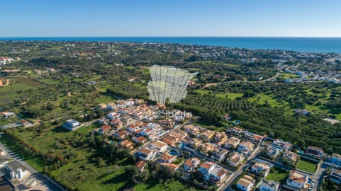 Moradia T4 para Venda em Lagoa e Carvoeiro