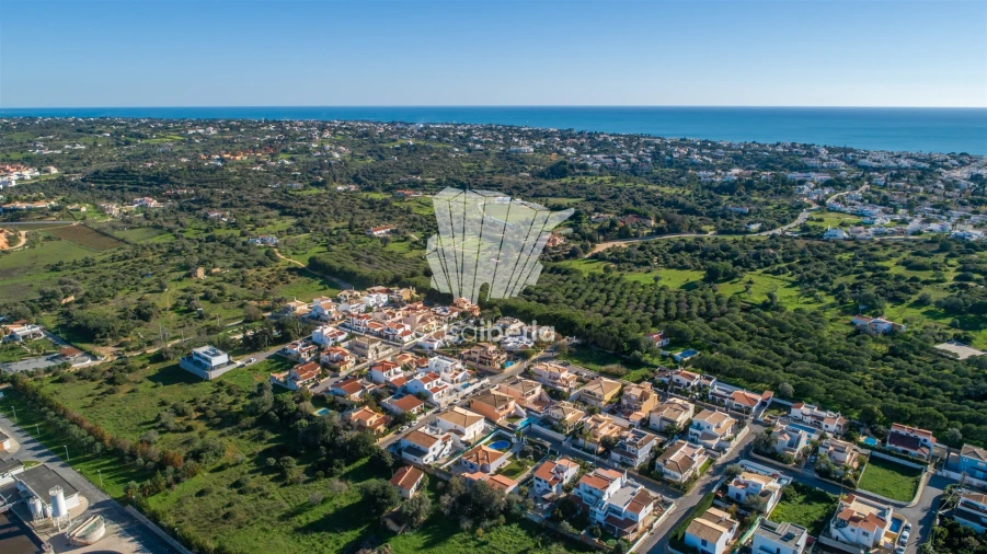 Moradia T4 para Venda em Lagoa e Carvoeiro Foto 28