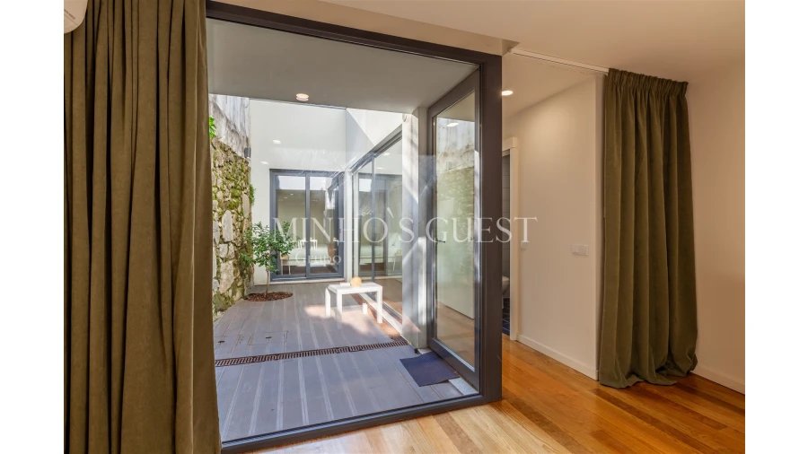 Apartamento T1 para Arrendamento férias em Braga (Maximinos, Sé e Cividade) Foto 16