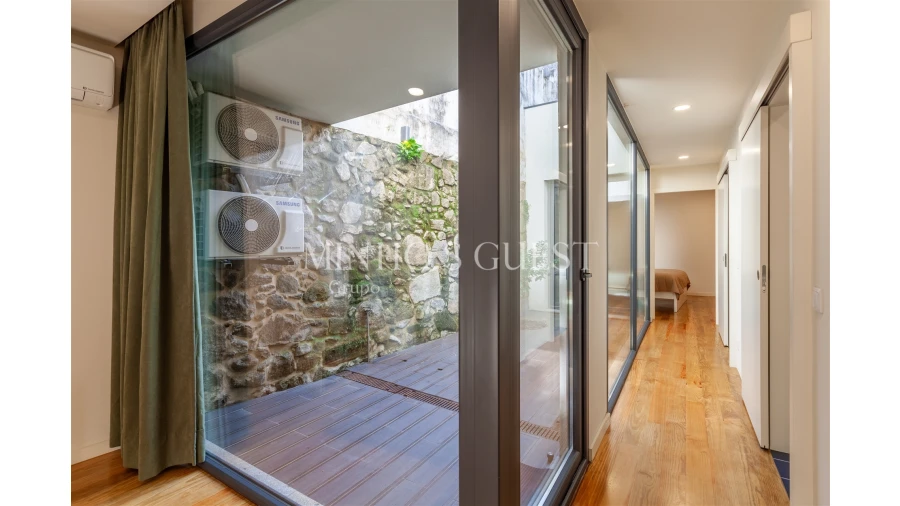 Apartamento T1 para Arrendamento férias em Braga (Maximinos, Sé e Cividade) Foto 18