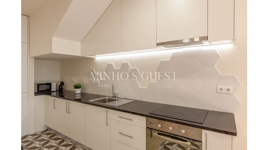 Apartamento T1 para Arrendamento férias em Braga (Maximinos, Sé e Cividade) Foto 15