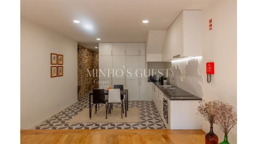 Apartamento T1 para Arrendamento férias em Braga (Maximinos, Sé e Cividade) Foto 11