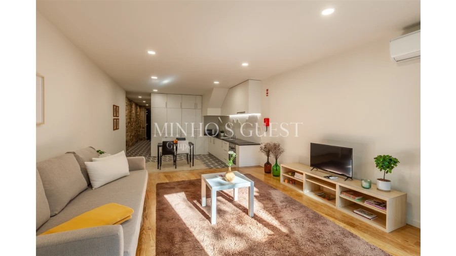 Apartamento T1 para Arrendamento férias em Braga (Maximinos, Sé e Cividade) Foto 9