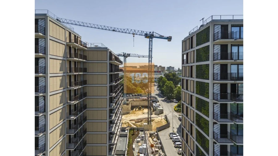 Apartamento T4 para Venda em Santa Marinha e São Pedro da Afurada Foto 27