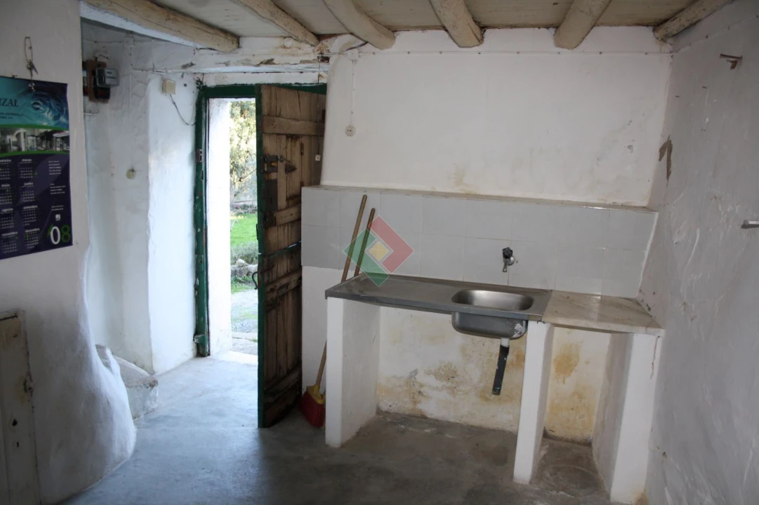 Moradia T2 para Venda em Santa Maria de Marvão Foto 4