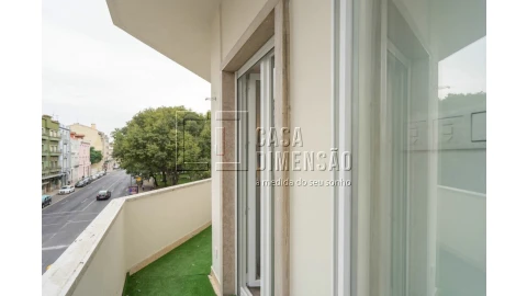 Apartamento T1 para Venda em Penha de França