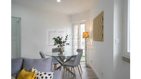 Apartamento T1 para Venda em Penha de França