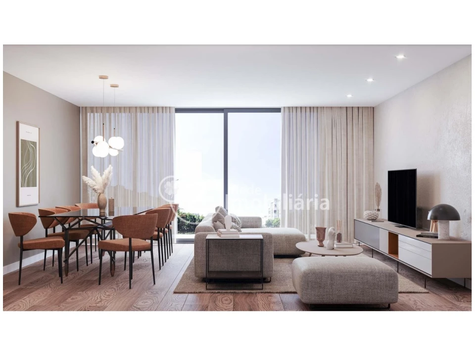 Apartamento T4 para Venda em Glória e Vera Cruz Foto 2