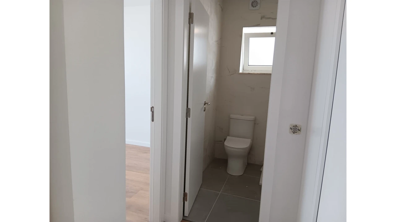 Moradia T3 para Venda em Eixo e Eirol Foto 15