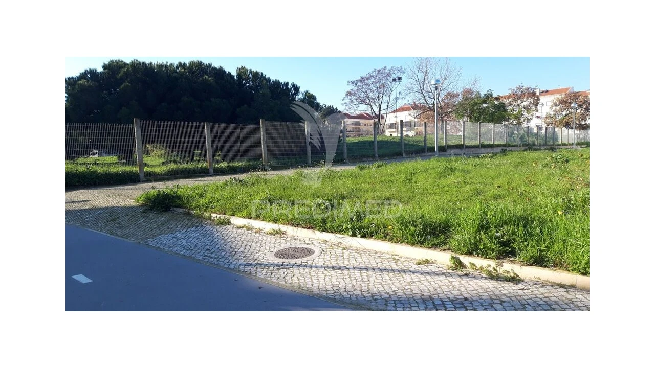 Terreno para Venda em Baixa da Banheira e Vale da Amoreira Foto 7