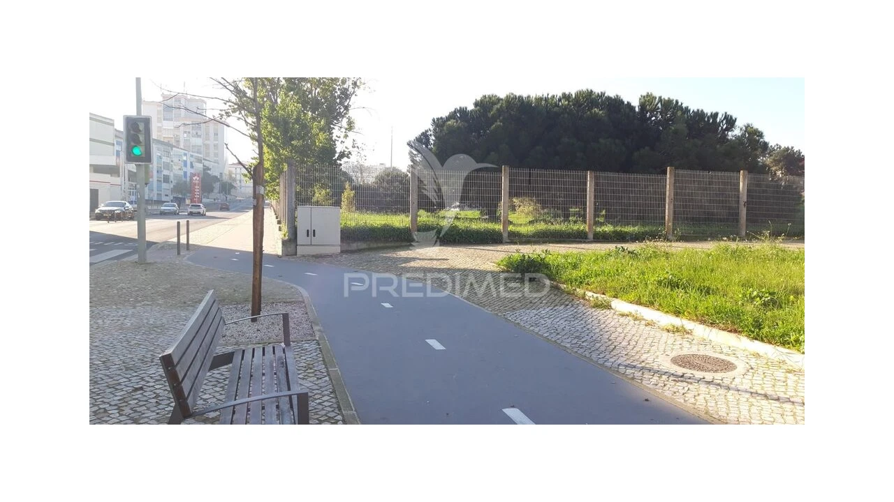 Terreno para Venda em Baixa da Banheira e Vale da Amoreira Foto 8