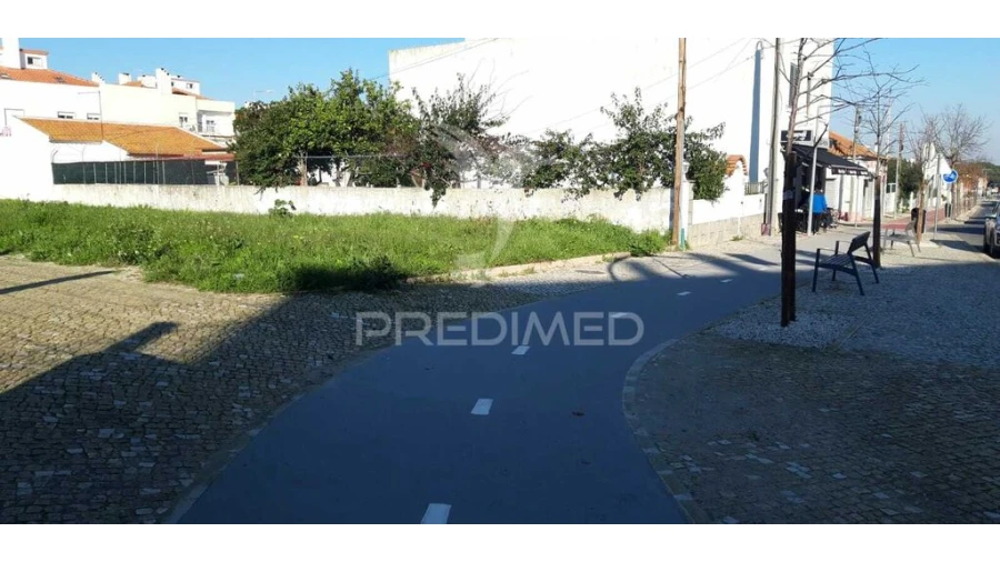 Terreno para Venda em Baixa da Banheira e Vale da Amoreira Foto 3