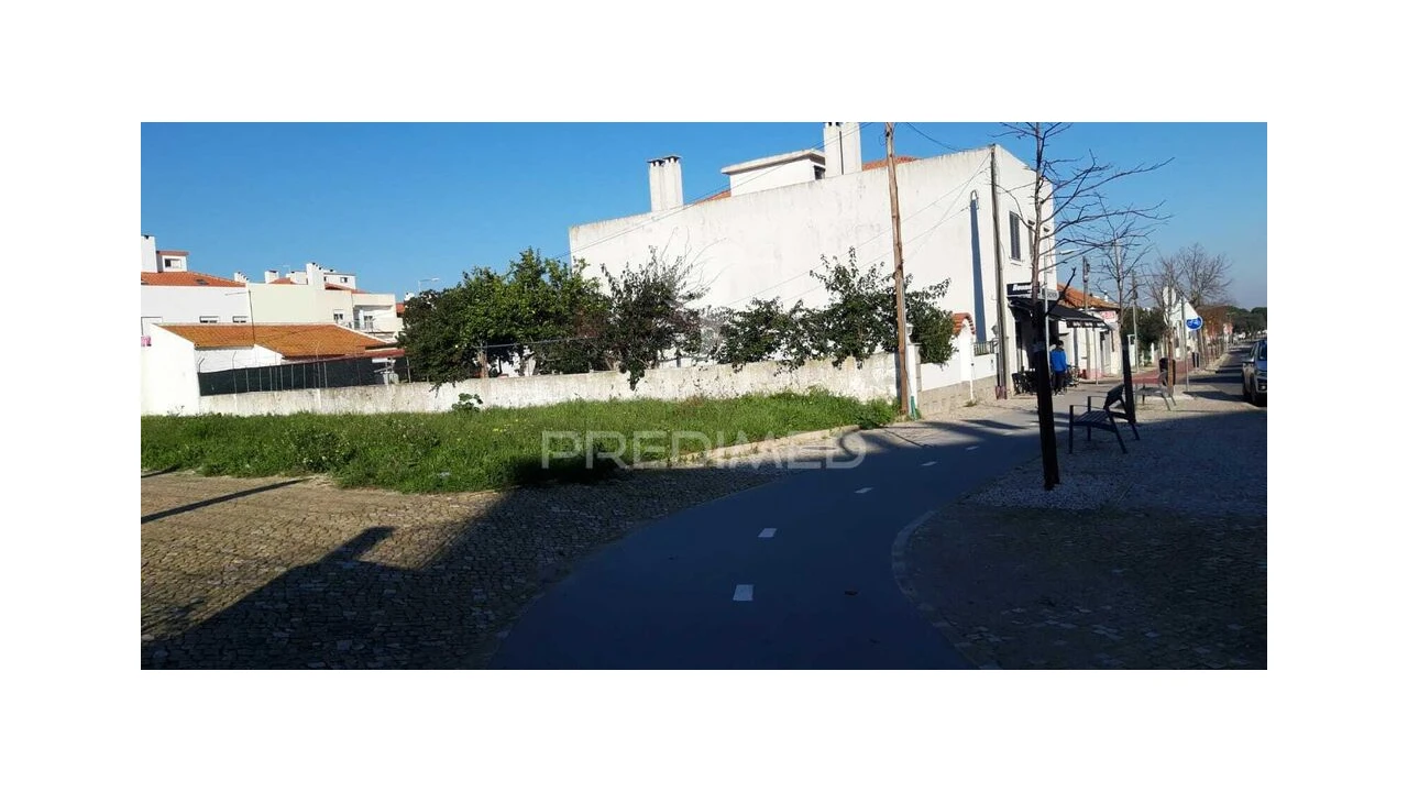 Terreno para Venda em Baixa da Banheira e Vale da Amoreira Foto 2