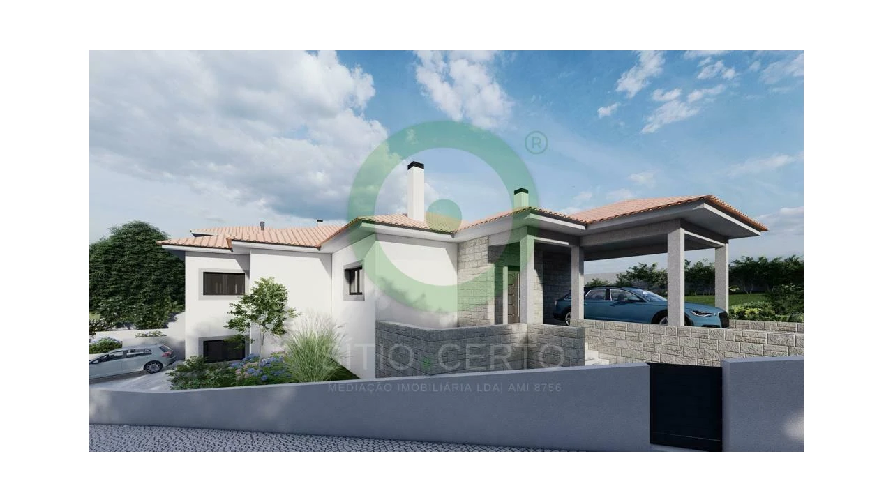 Moradia T3 para Venda em Santa Maria Maior Foto 3