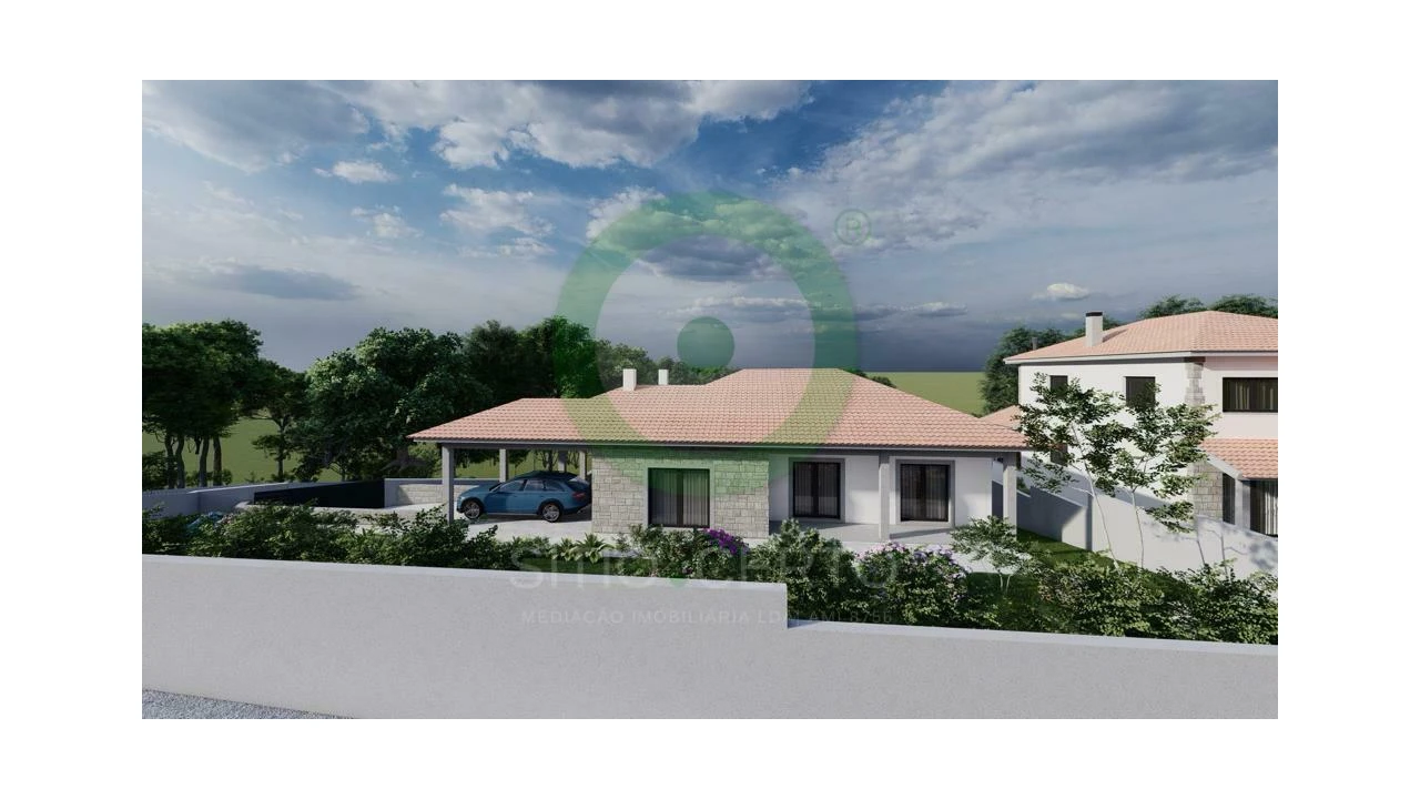 Moradia T3 para Venda em Santa Maria Maior Foto 1