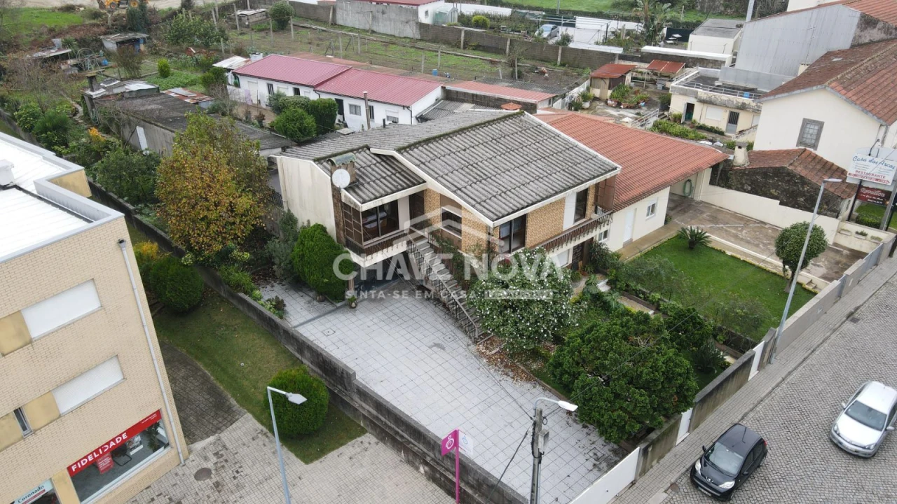 Moradia T5 para Venda em Coronado (São Romão e São Mamede) Foto 1