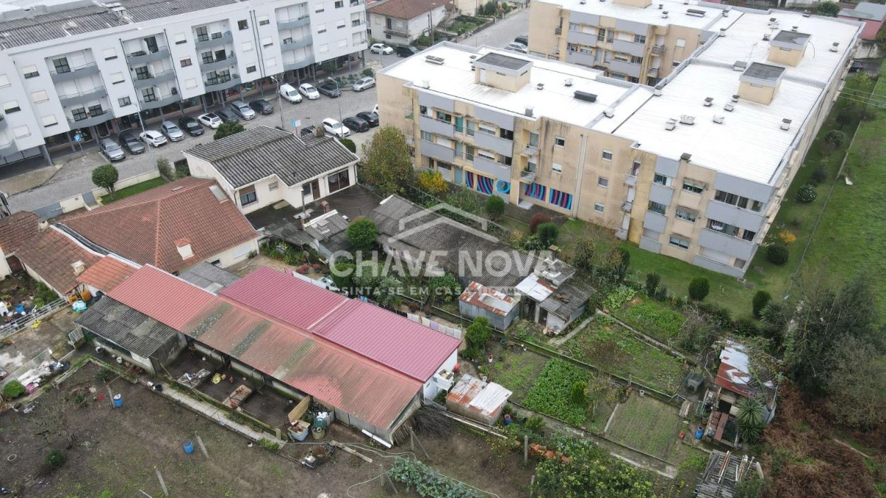 Moradia T5 para Venda em Coronado (São Romão e São Mamede) Foto 3