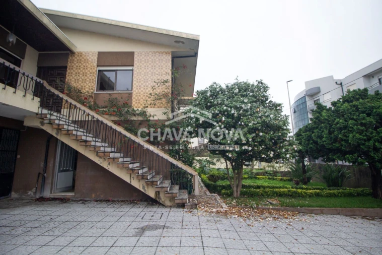 Moradia T5 para Venda em Coronado (São Romão e São Mamede) Foto 24