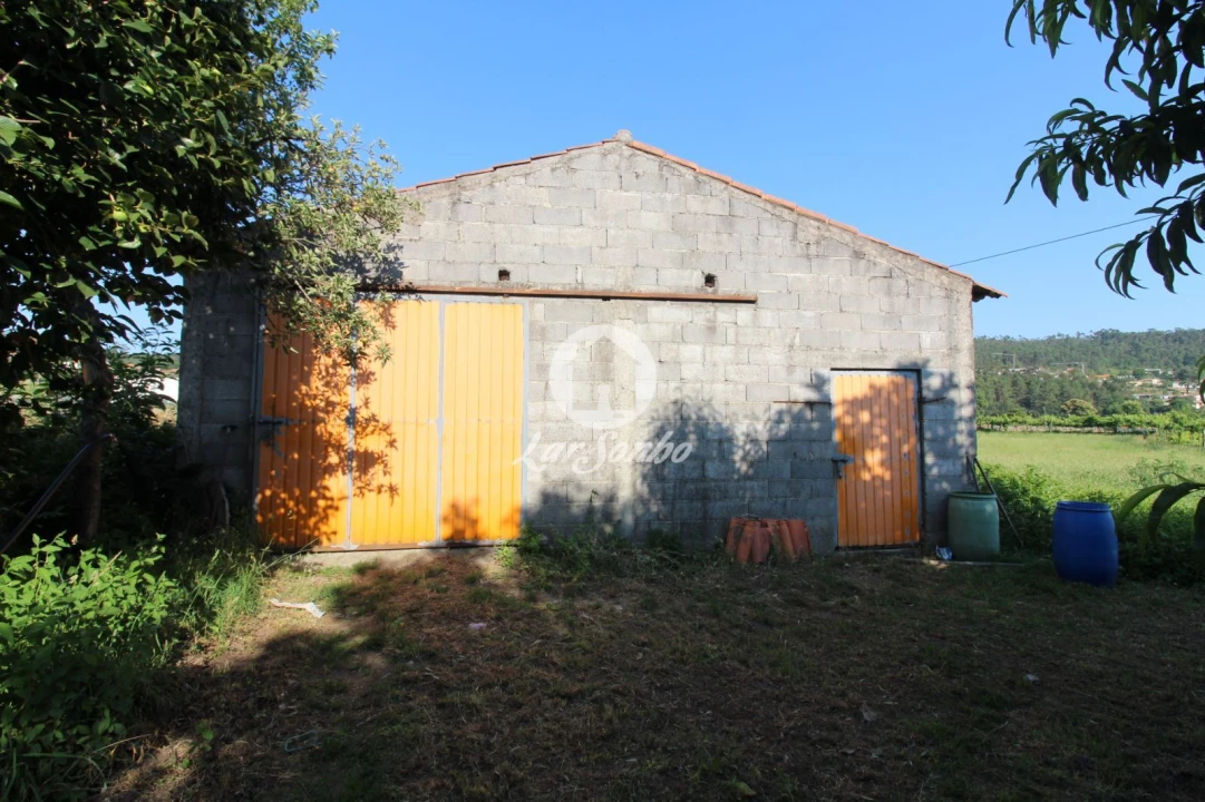 Quinta T3 para Venda em Airo Foto 21